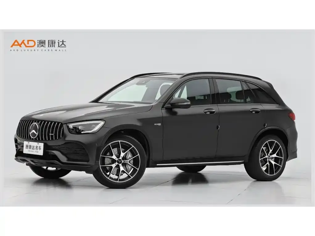 Mercedes-Benz GLC AMG — фото 1