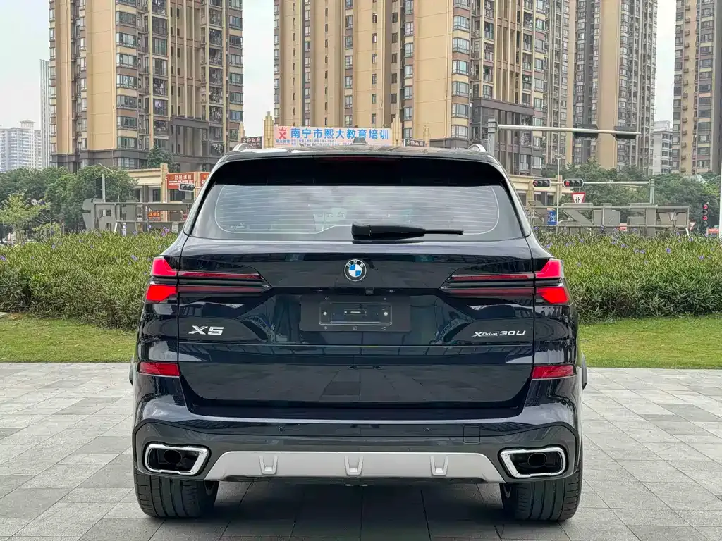 BMW X5 — фото 5