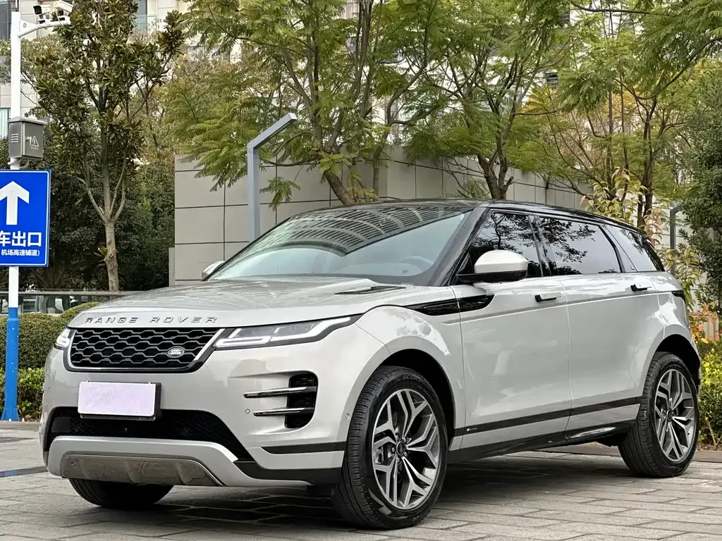 Land Rover Evoque — фото 1