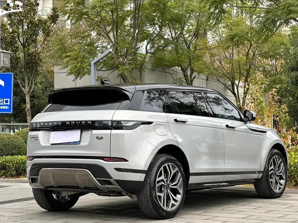 Land Rover Evoque — фото 4