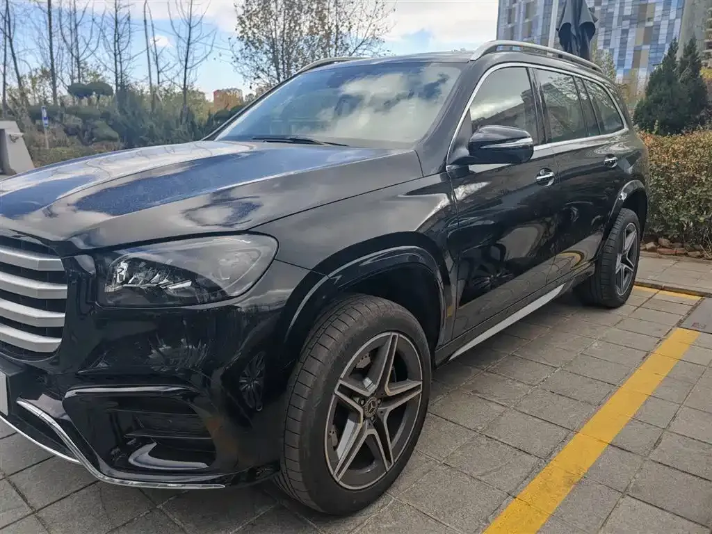 Mercedes-Benz GLS — фото 1