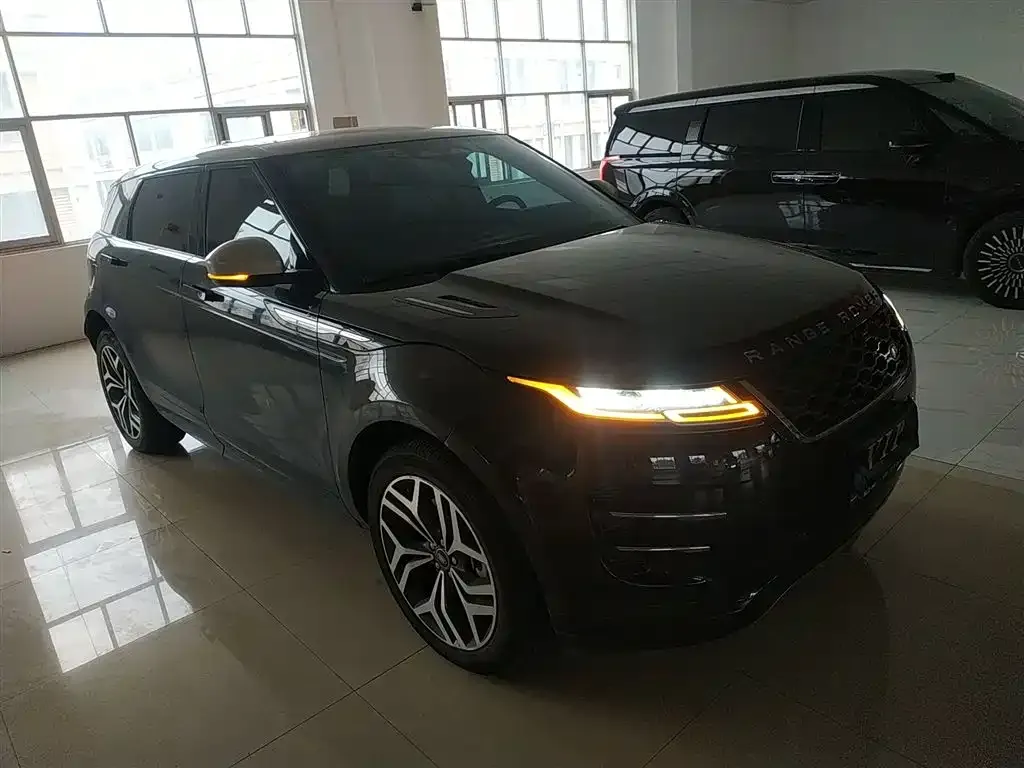 Land Rover Evoque — фото 4