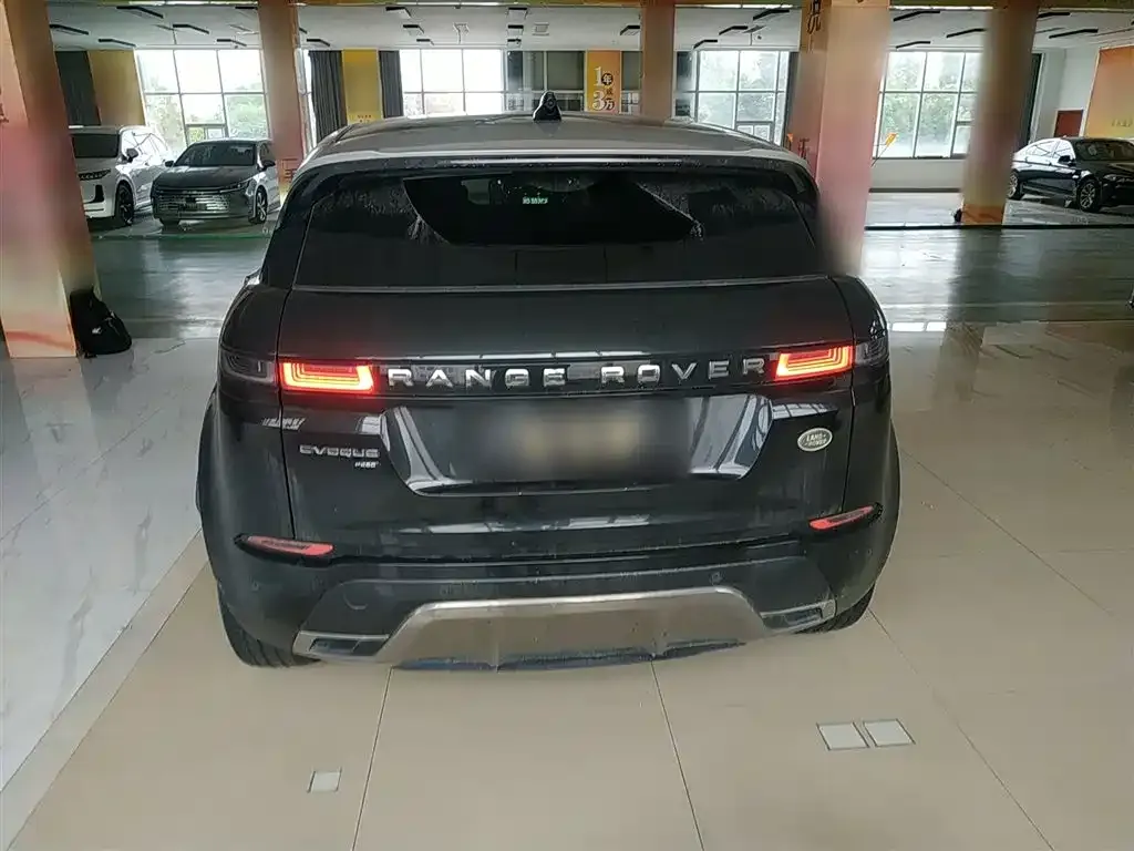 Land Rover Evoque — фото 6