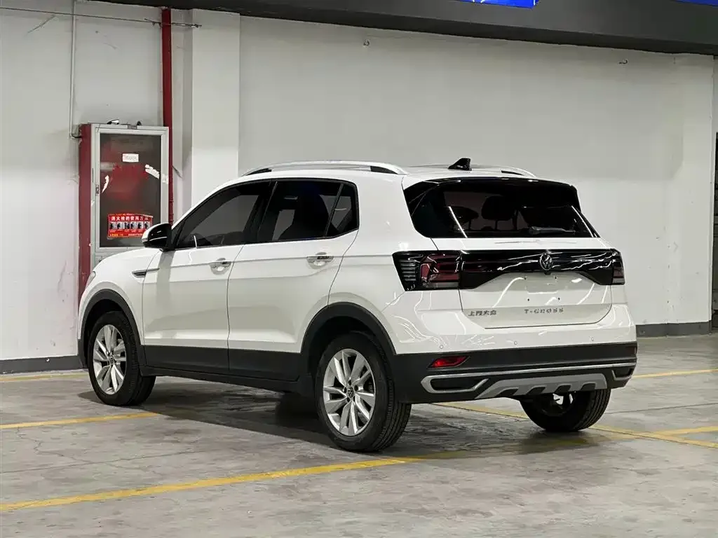 Volkswagen T-Cross — фото 4