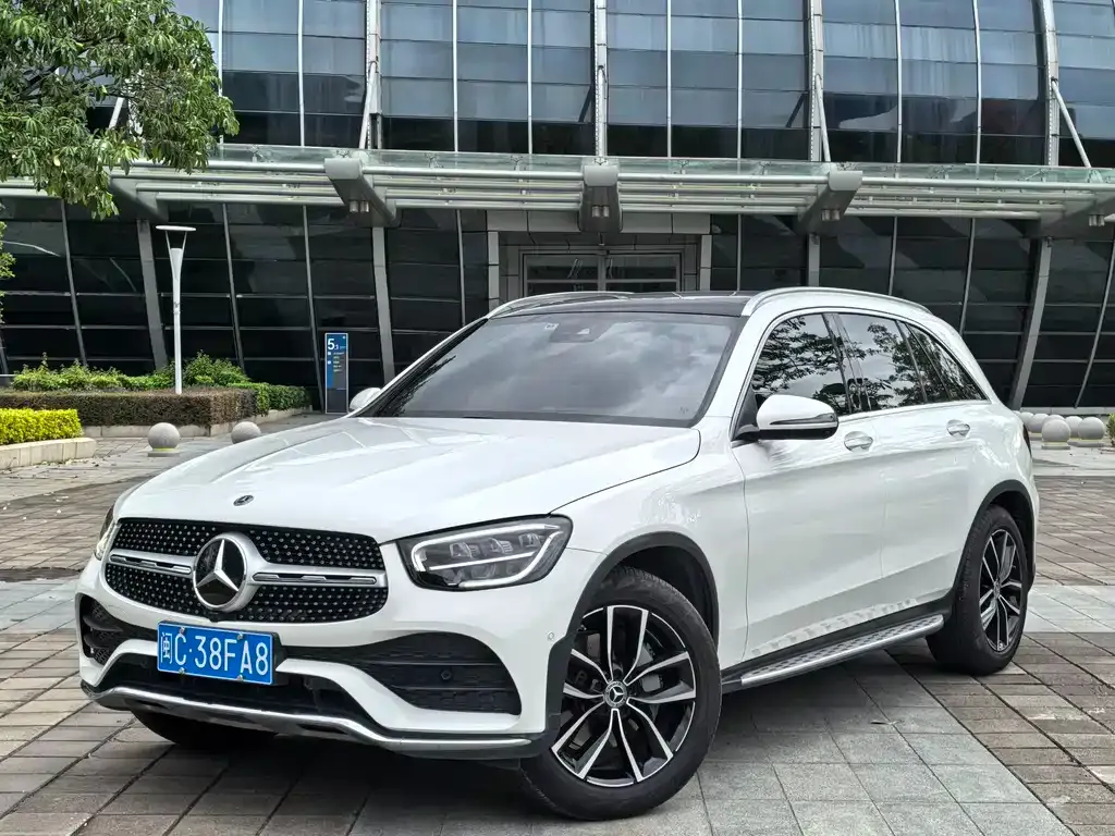 Mercedes-Benz GLC — фото 1