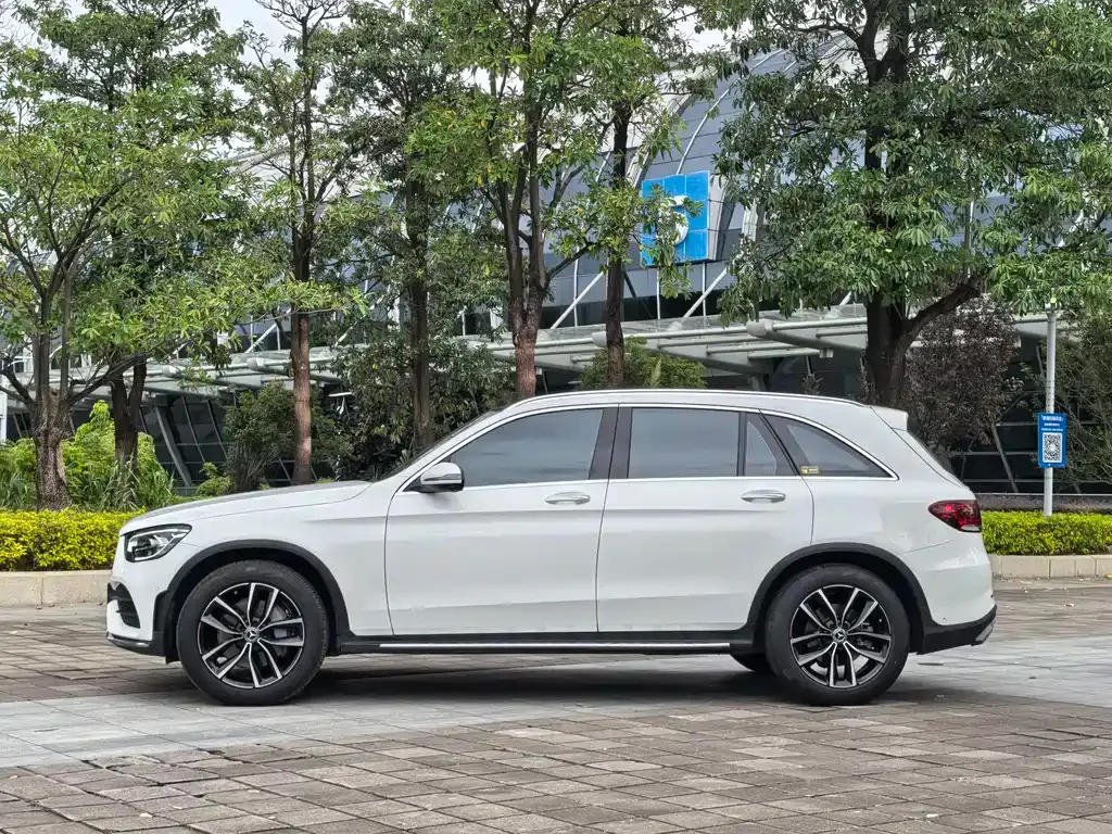 Mercedes-Benz GLC — фото 3
