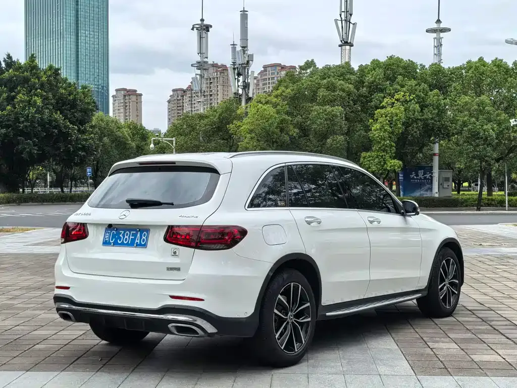 Mercedes-Benz GLC — фото 9