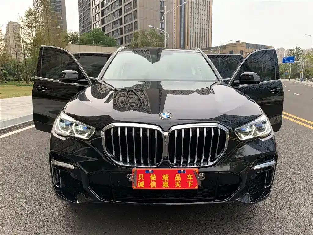 BMW X5 — фото 2