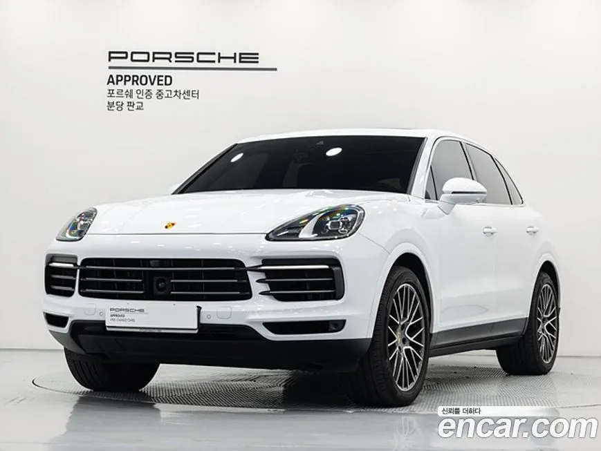 Porsche Cayenne — фото 1