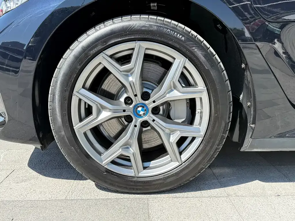 BMW i3 — фото 10