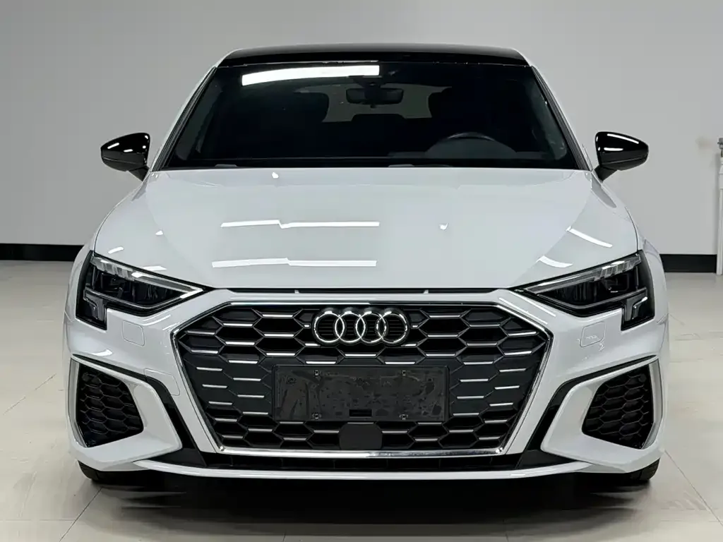 Audi A3 — фото 2