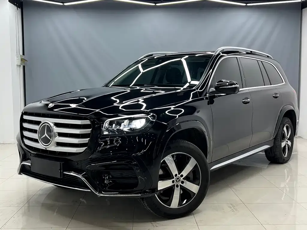 Mercedes-Benz GLS — фото 1