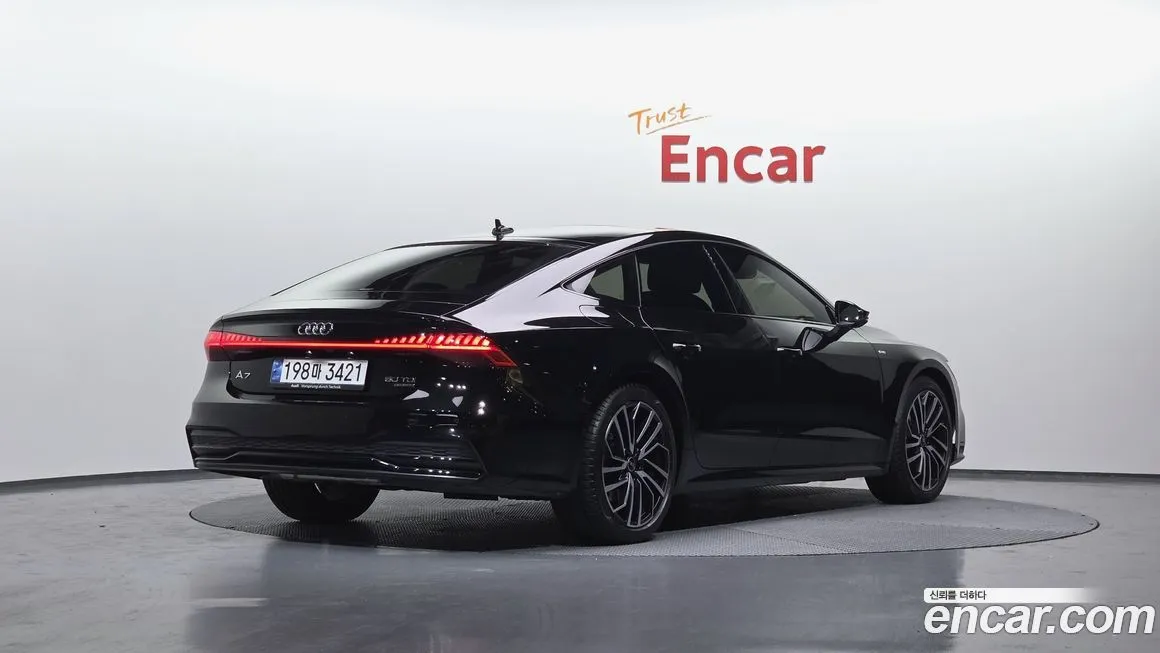 Audi A7 — фото 2