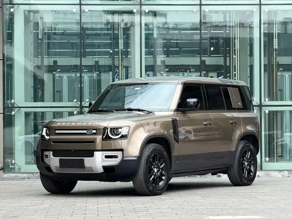 Land Rover Defender — фото 6