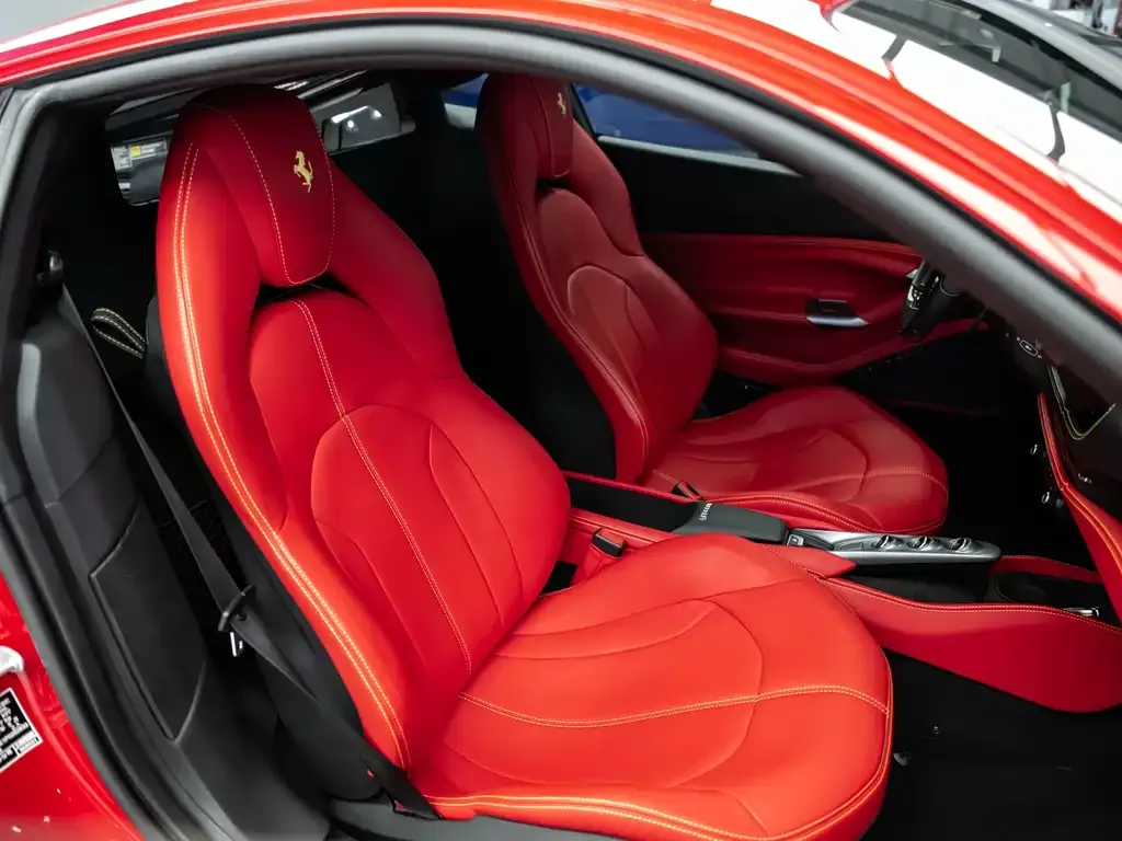 Ferrari F8 — фото 7