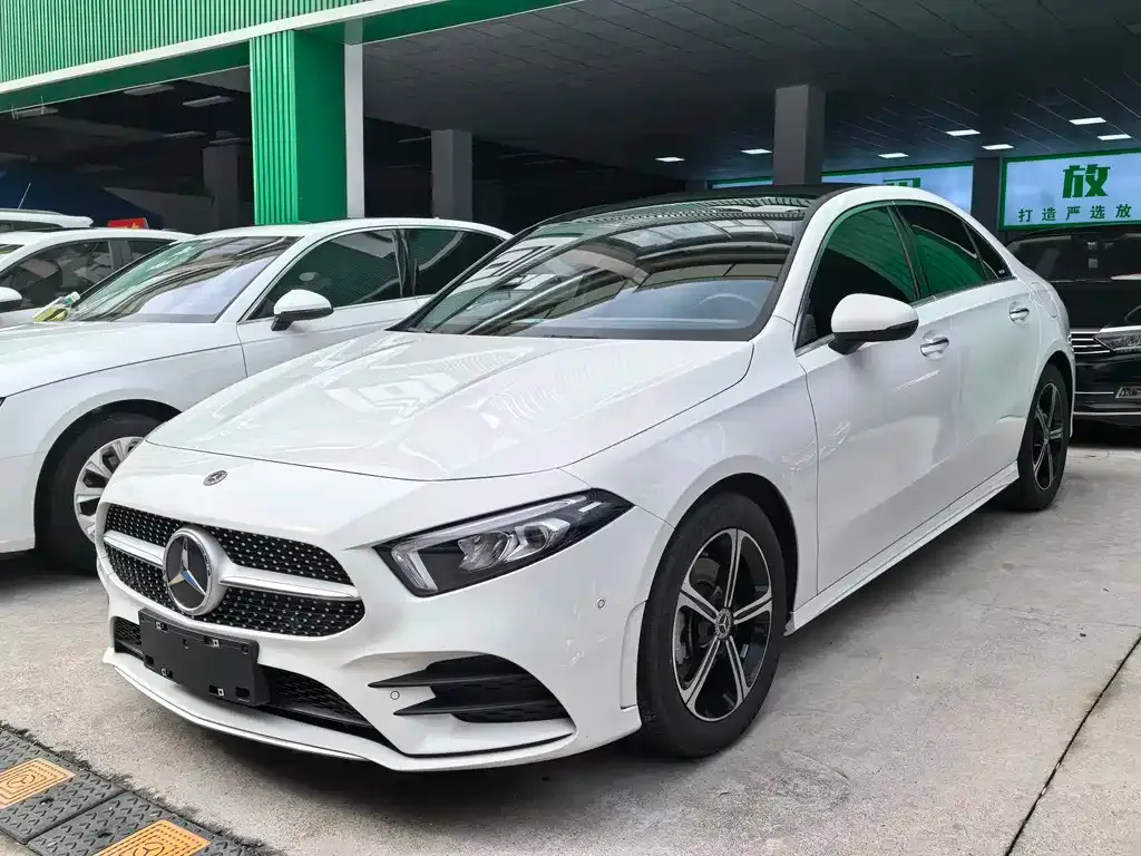Mercedes-Benz A-Class — фото 1