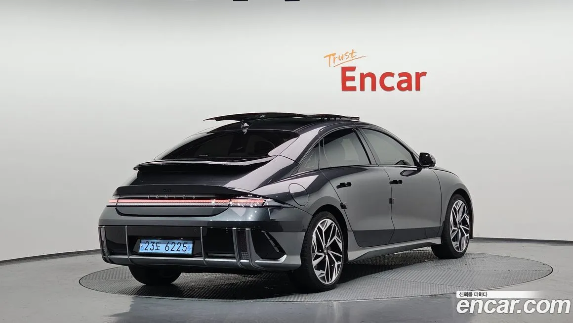 Hyundai Ioniq6 — фото 2