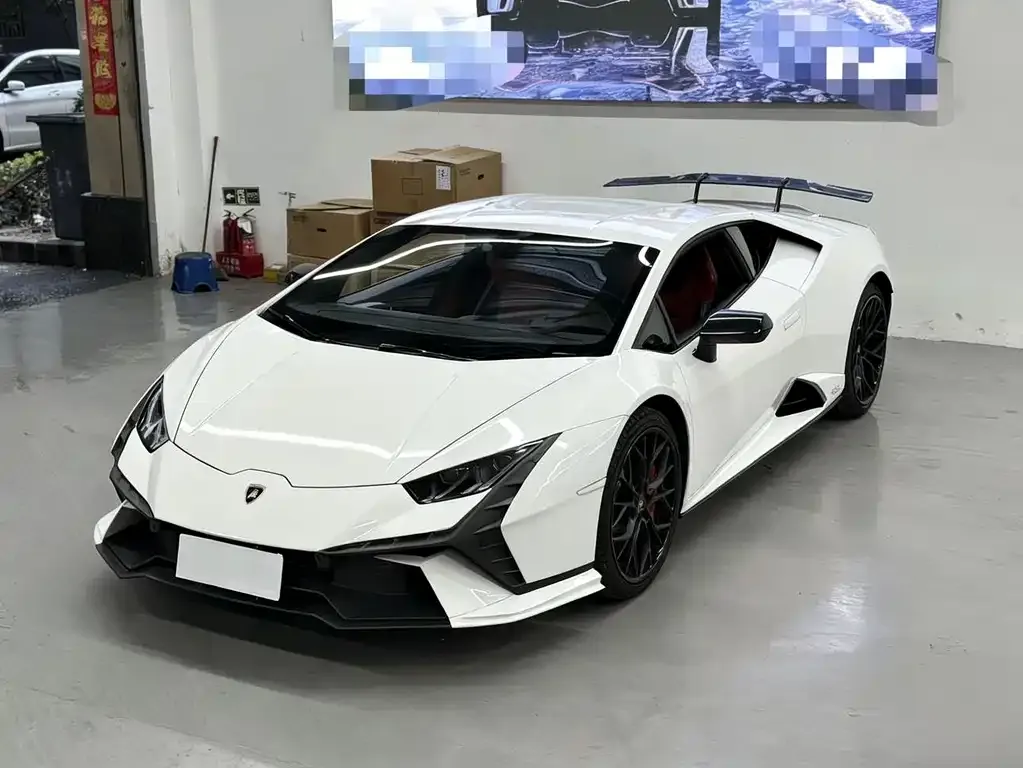 Lamborghini Huracan — фото 1