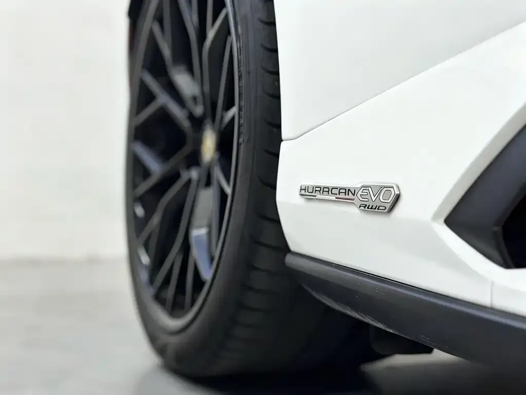 Lamborghini Huracan — фото 6