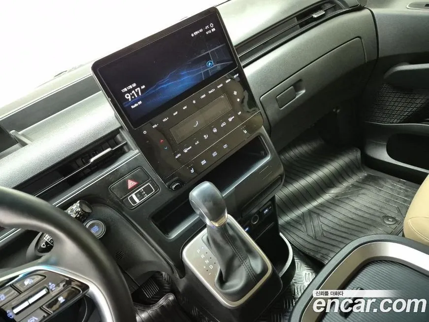 Hyundai Staria — фото 10