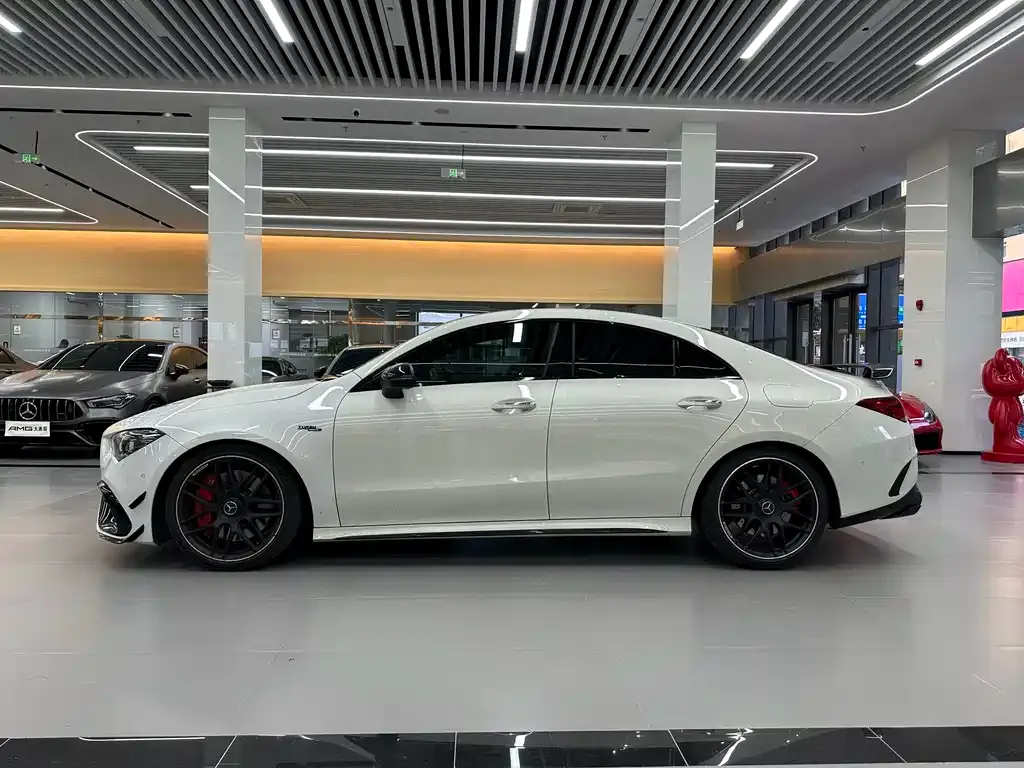 Mercedes-Benz CLA AMG — фото 3