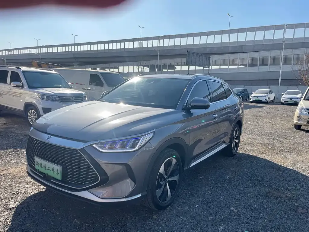 BYD PLUS New Energy — фото 1