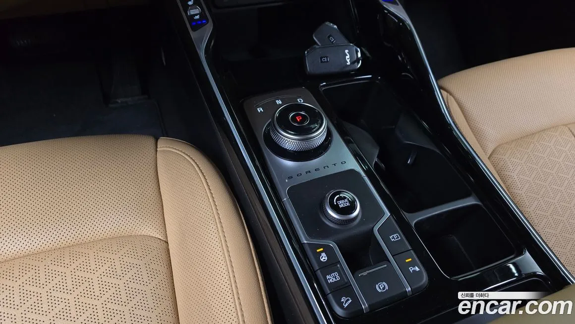 Kia Sorento — фото 9