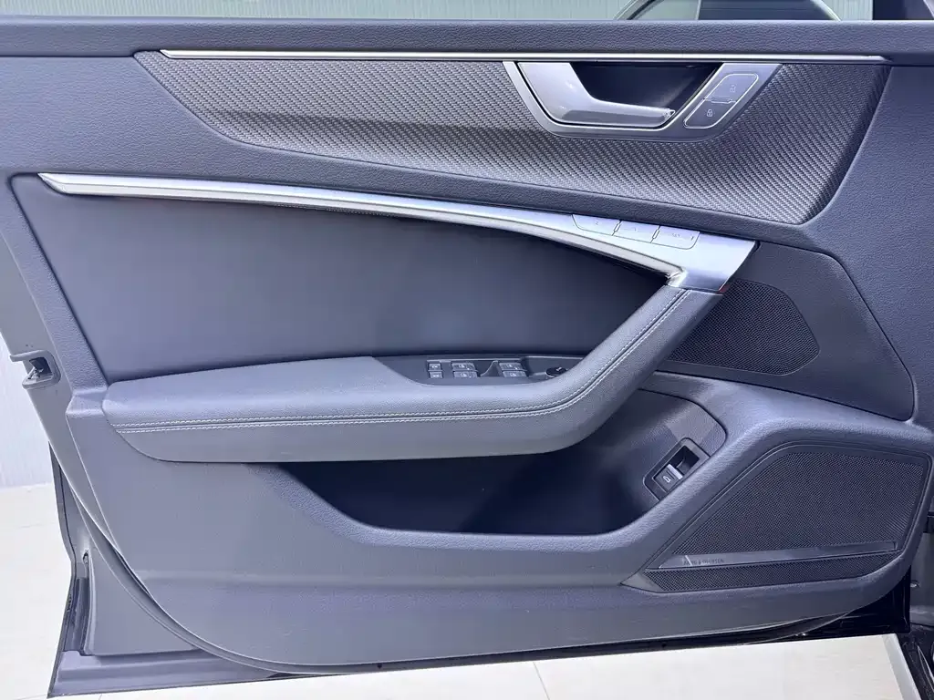 Audi S7 — фото 10