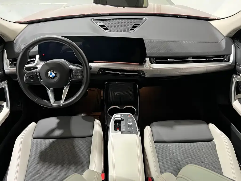 BMW X2 (Import) — фото 7