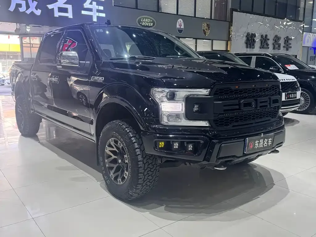 Ford F-150 Raptor — фото 1