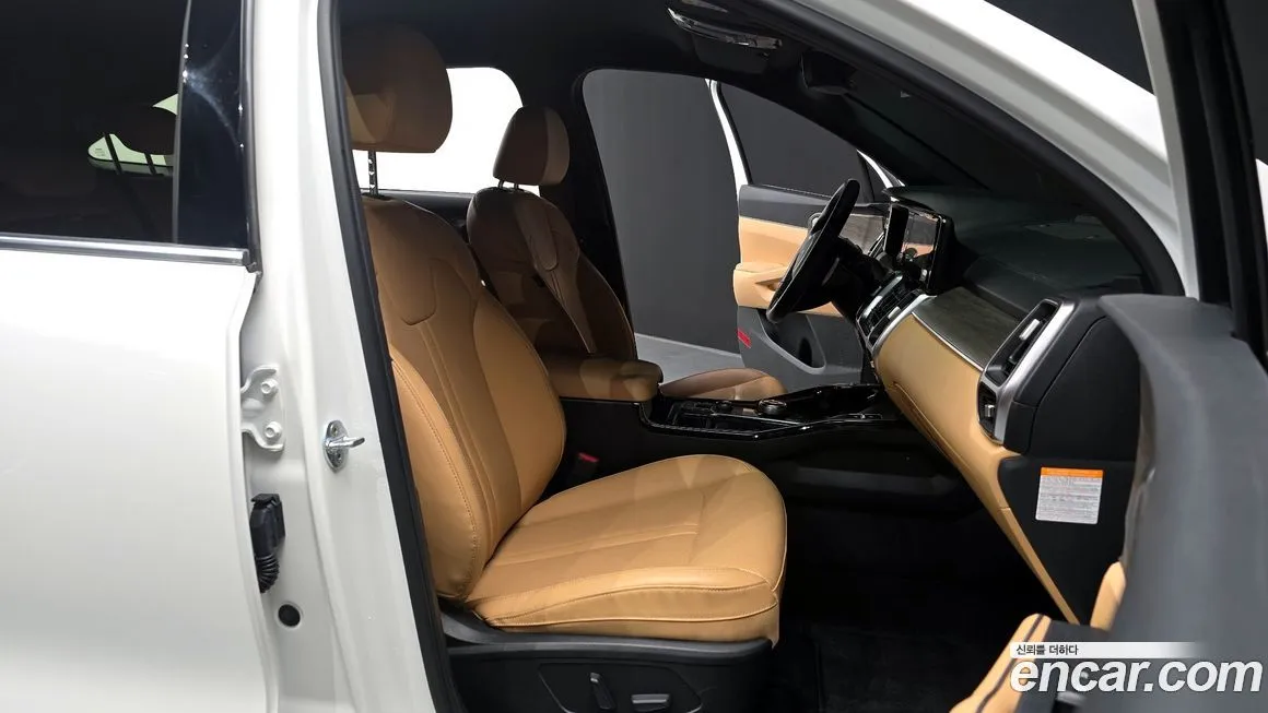 Kia Sorento — фото 10