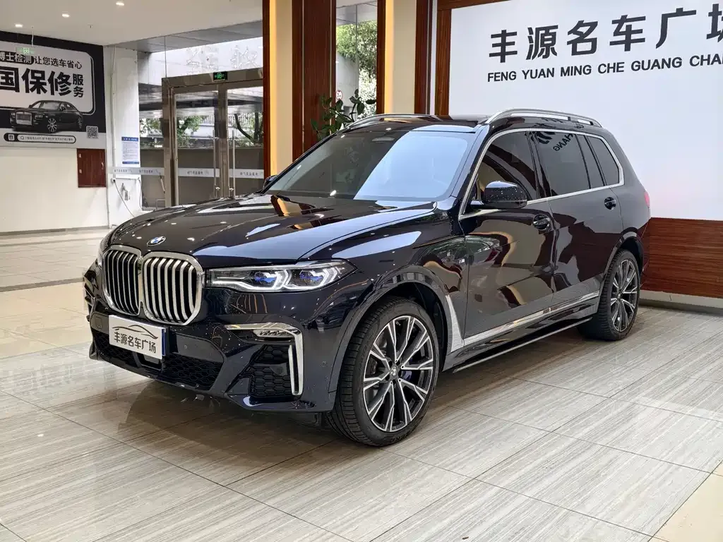 BMW X7 — фото 1