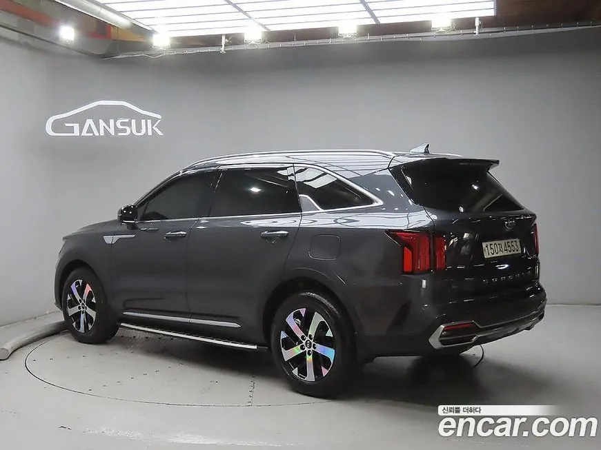 Kia Sorento — фото 3