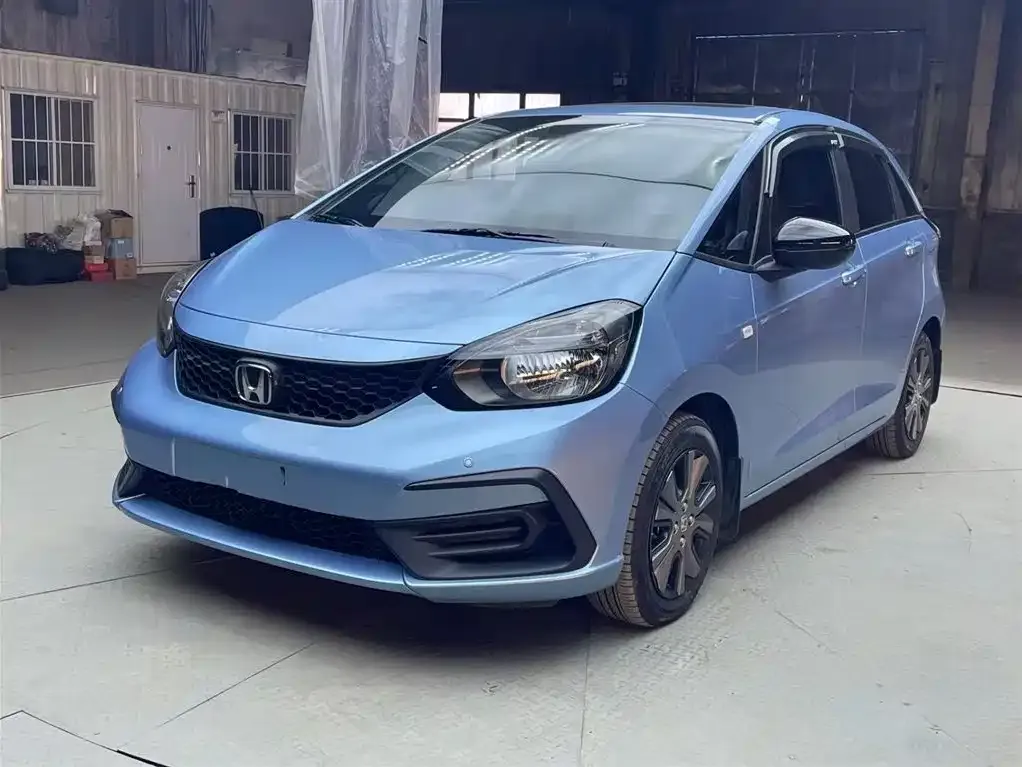 Honda Fit — фото 1
