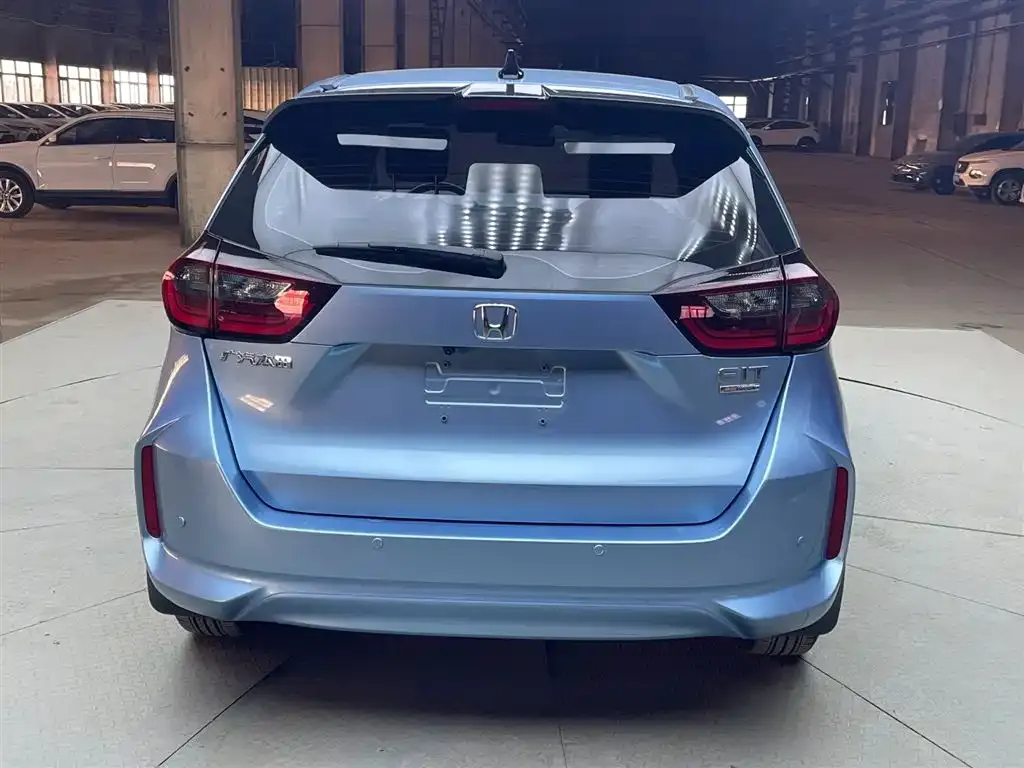 Honda Fit — фото 6