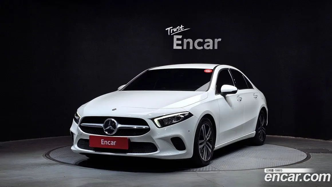 Mercedes-Benz A-Class — фото 1