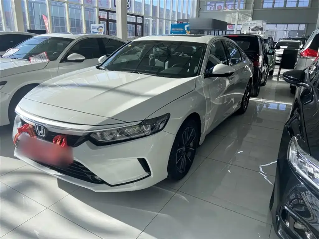 Honda Inspire — фото 1