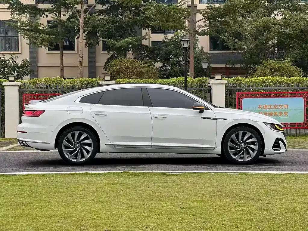 Volkswagen CC — фото 5