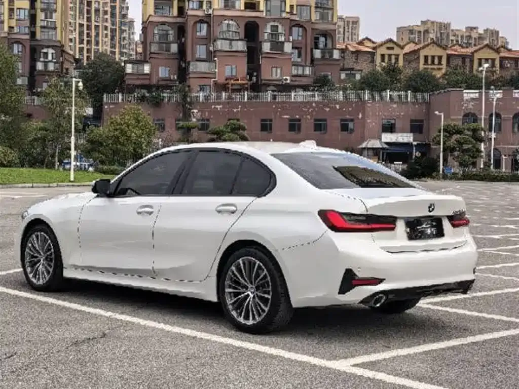 BMW 3 Series — фото 9
