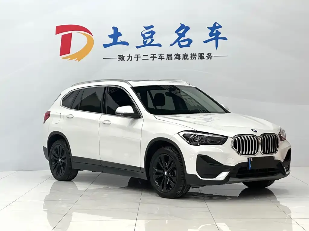 BMW X1 — фото 3