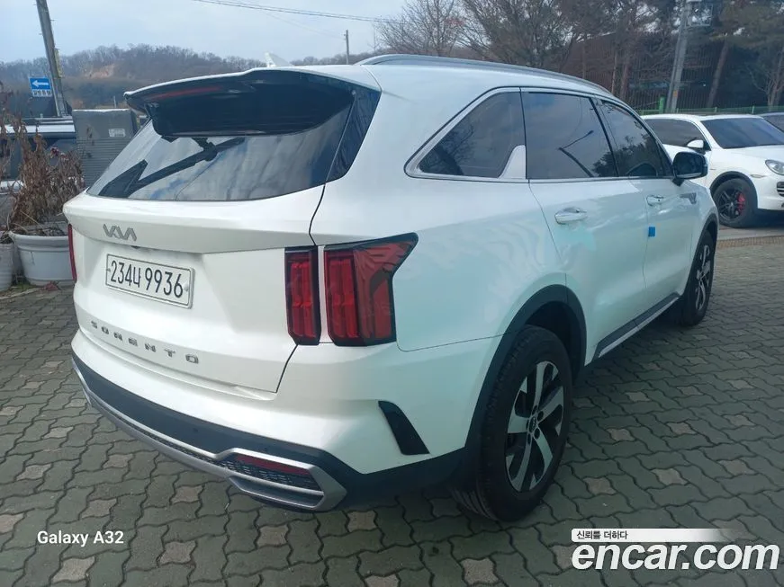 Kia Sorento — фото 4