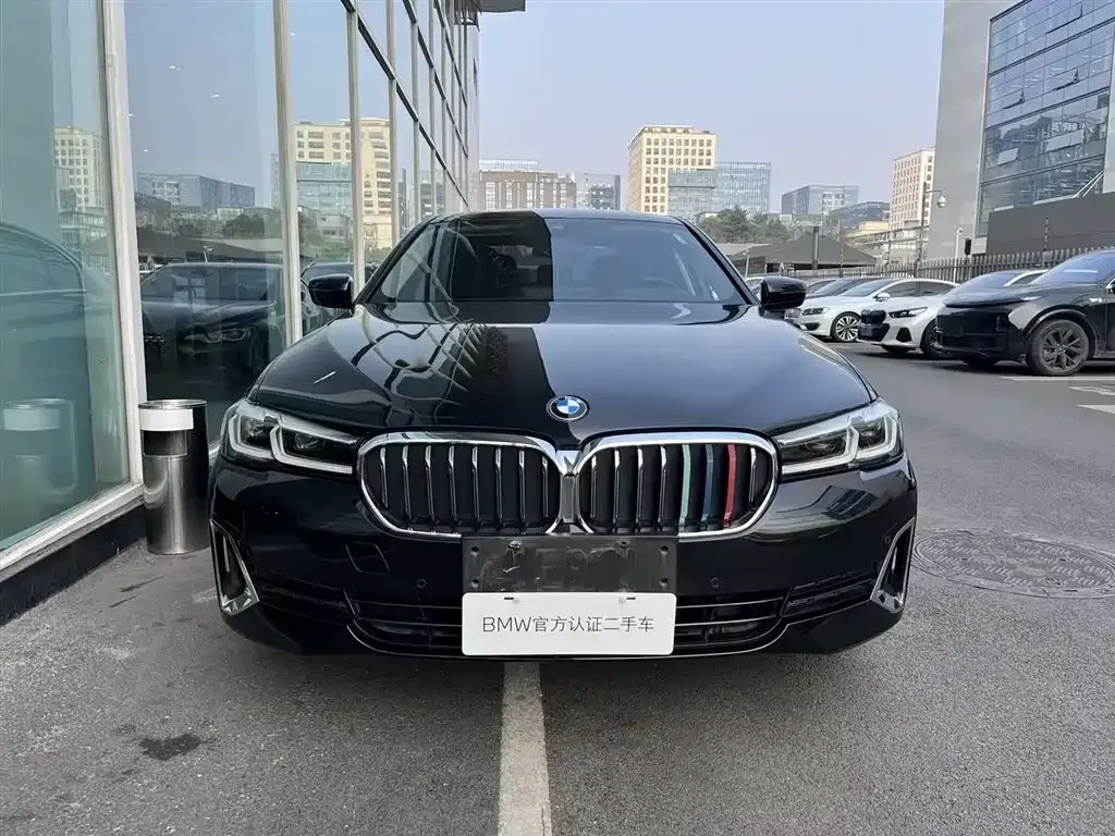 BMW 5 Series — фото 2