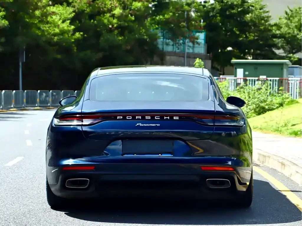 Porsche Panamera — фото 6