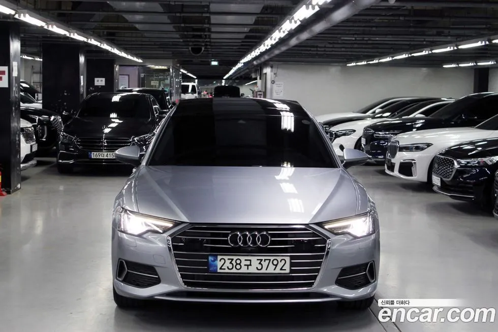 Audi A6 — фото 2