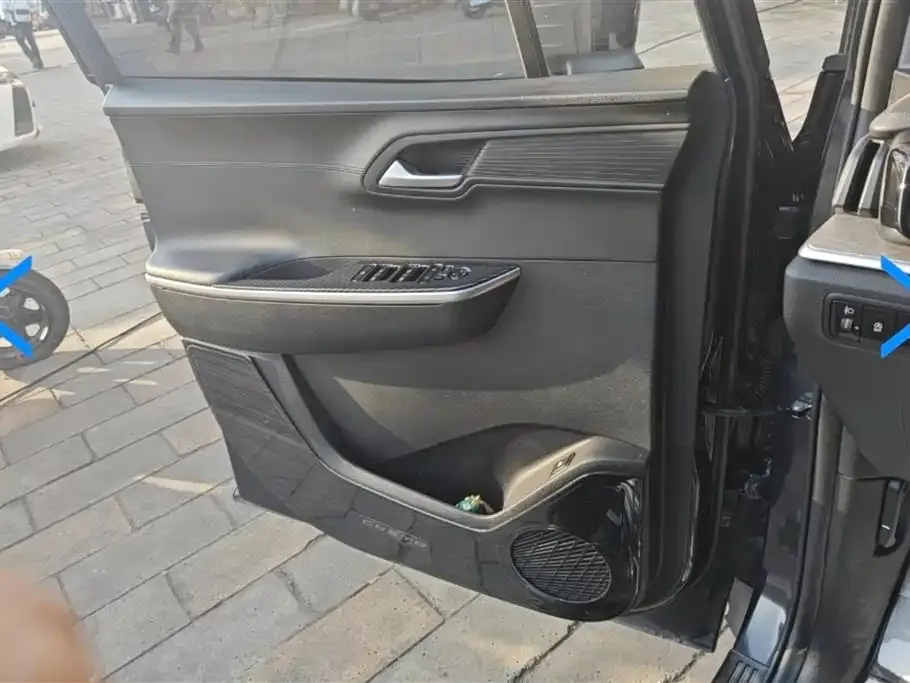 Hyundai Custo — фото 7