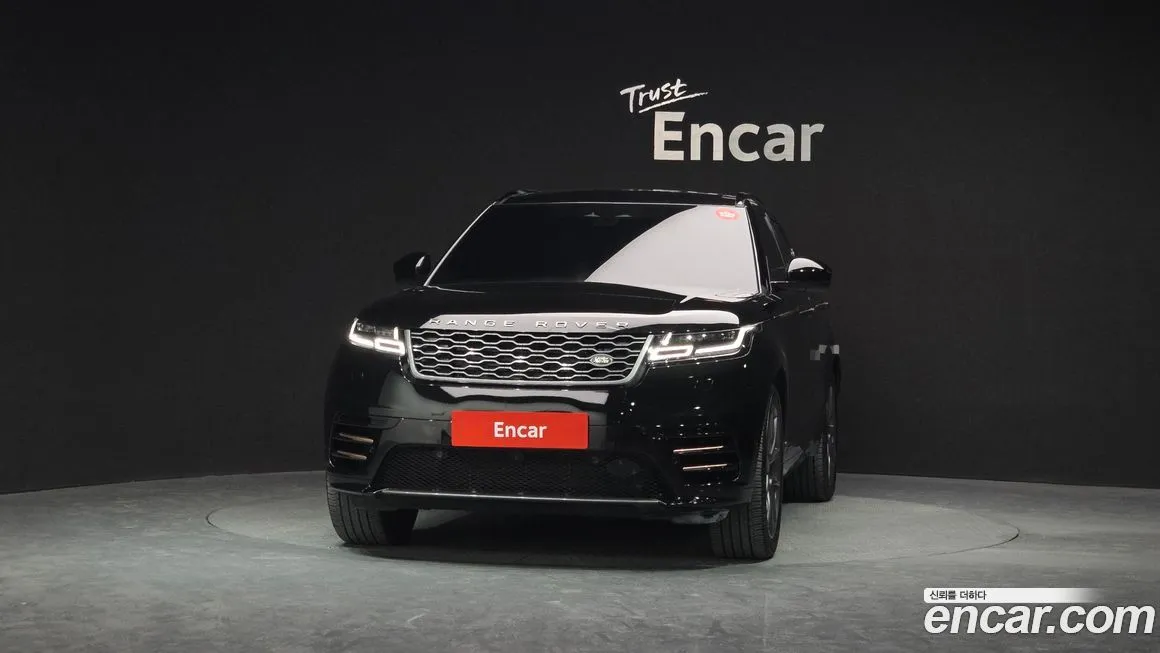Land Rover Range Rover Velar — фото 3