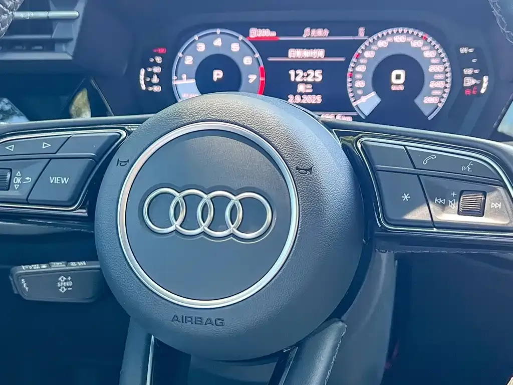 Audi A3 — фото 7