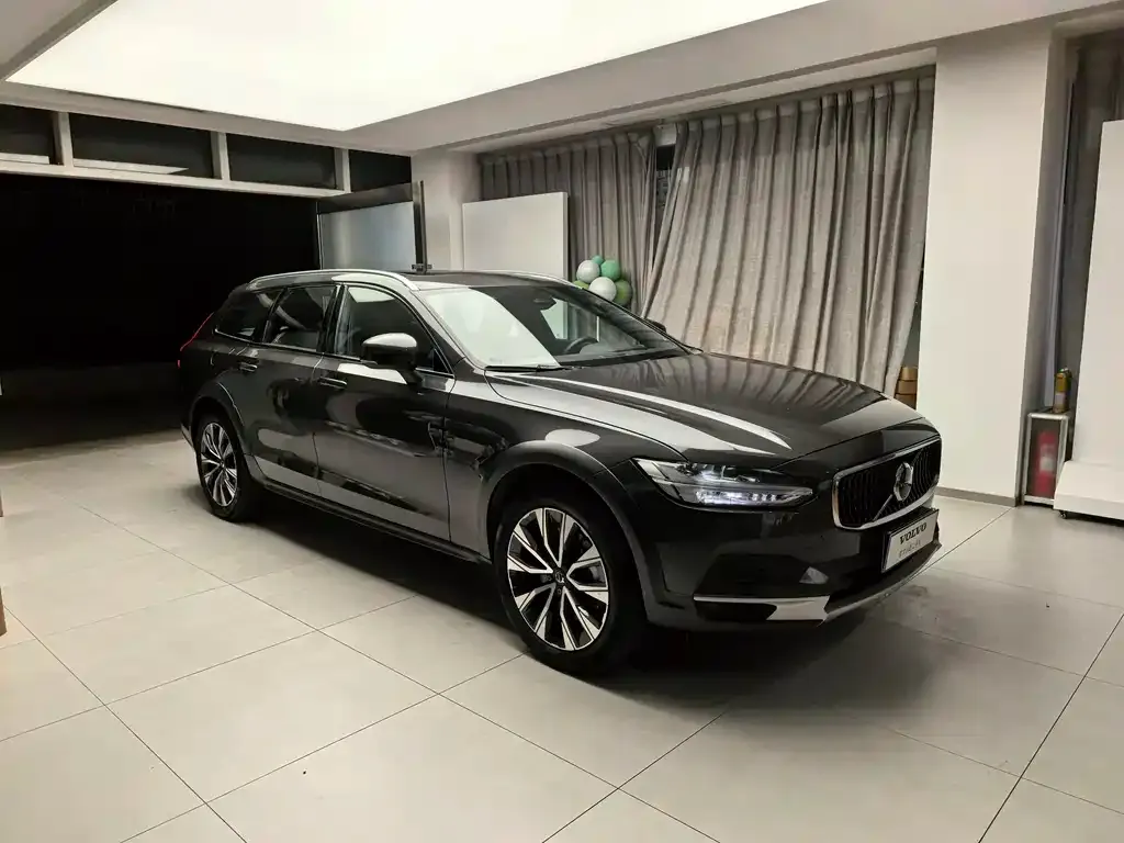 Volvo V90 — фото 3