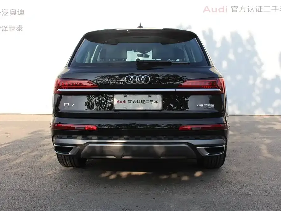 Audi Q7 — фото 5