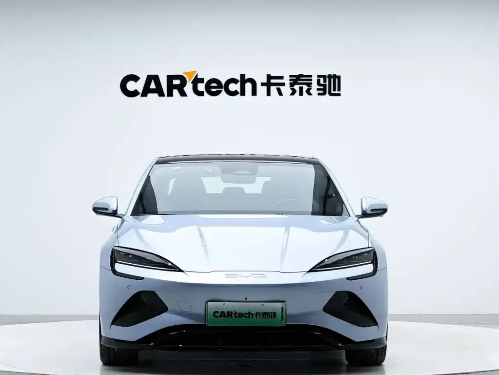 BYD Seal — фото 6